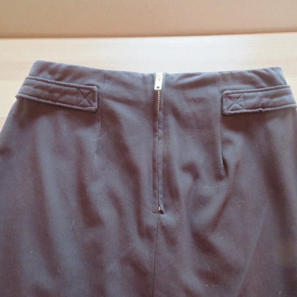 Modcloth Women's Black A-Line Skirt, Front Pleats, Size 0,  NWOT - Picture 7 of 10